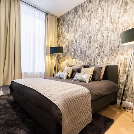 The 99, Appartement Sauna & Parking Liège Zewnętrze zdjęcie