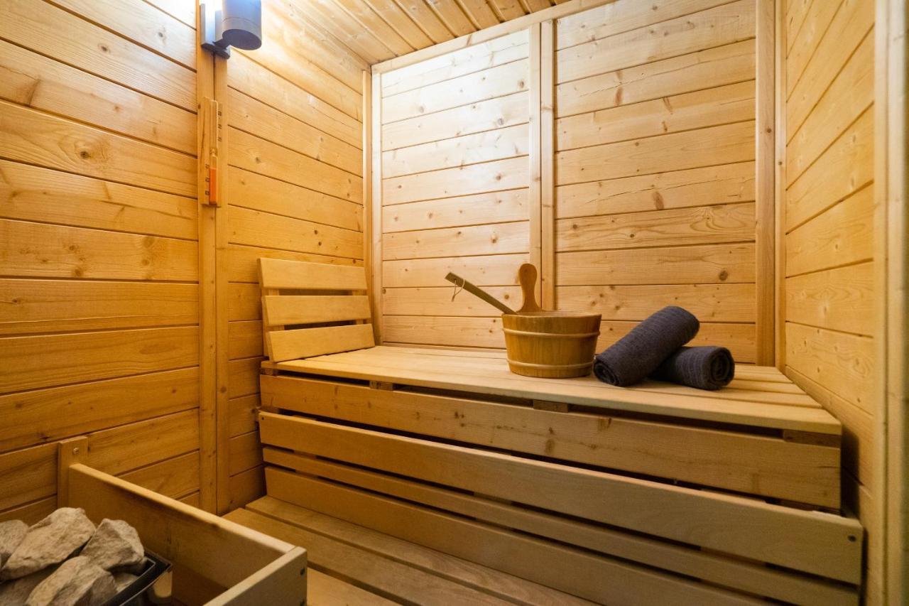 The 99, Appartement Sauna & Parking Liège Zewnętrze zdjęcie